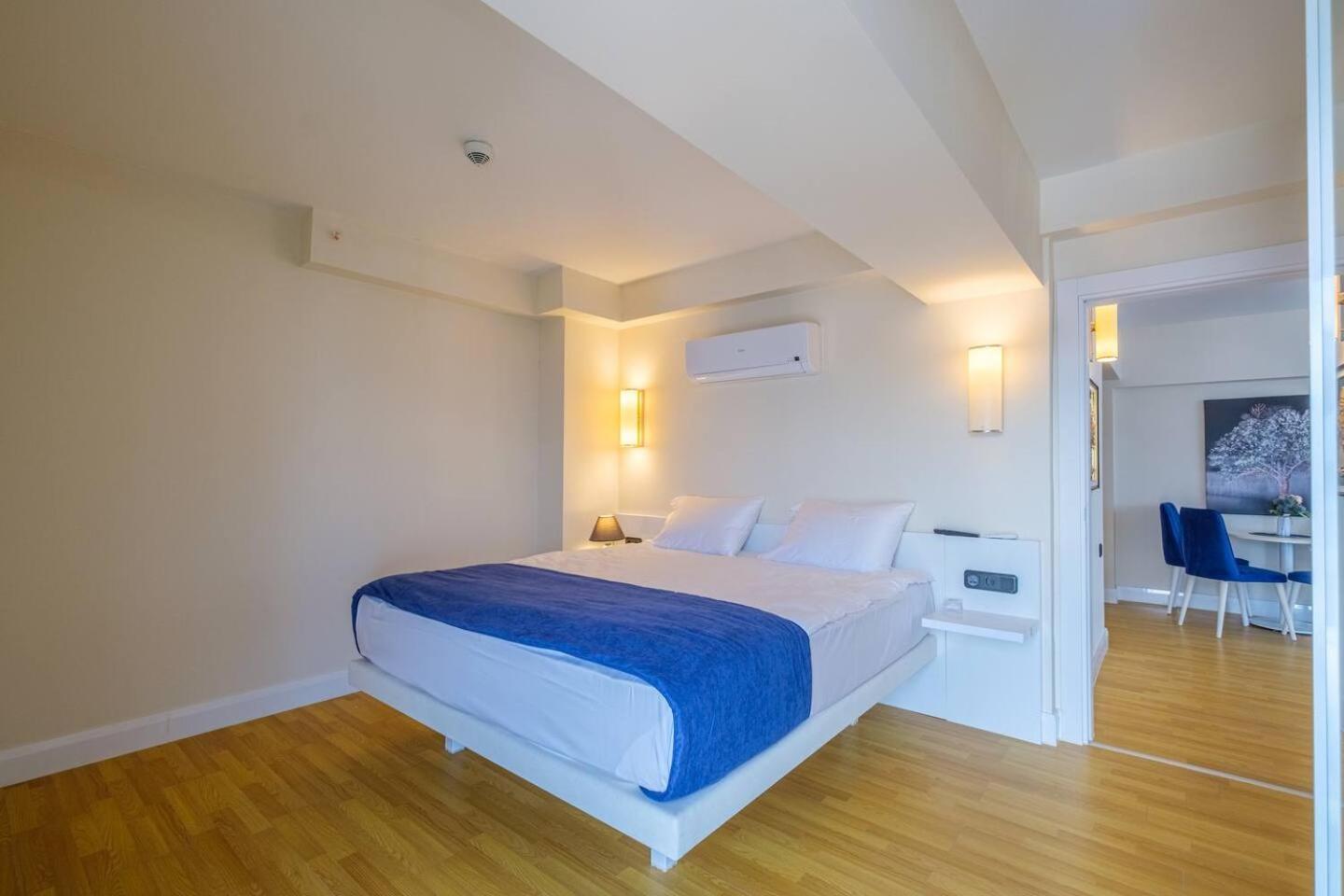 Luxury Orbi City Sea View Aparthotel 巴统 外观 照片