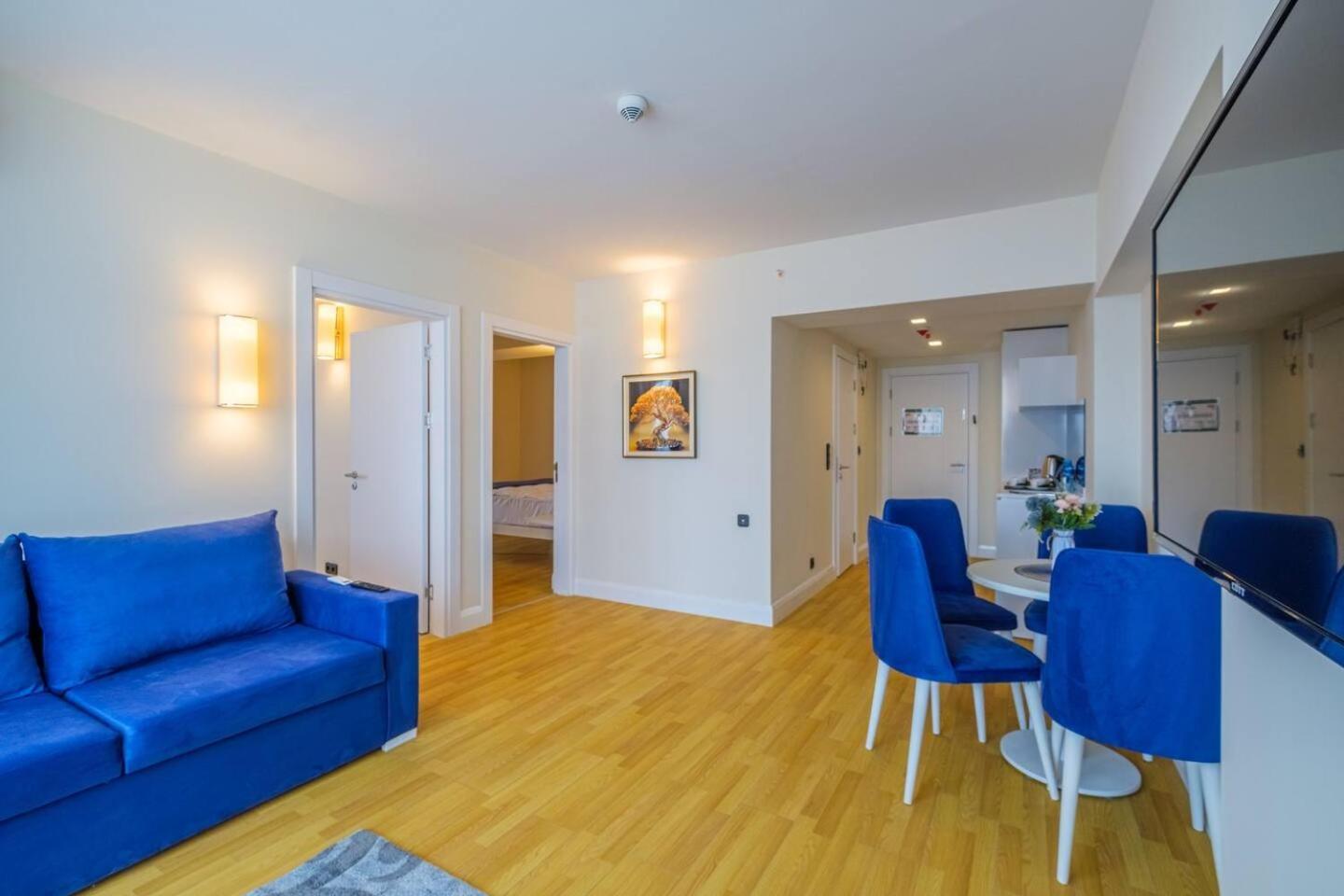 Luxury Orbi City Sea View Aparthotel 巴统 外观 照片
